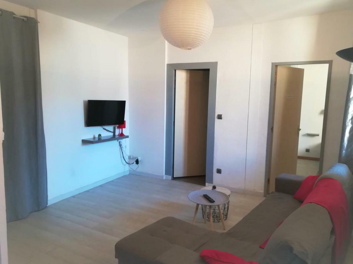 Appartement Avec Terrasse Narbonne Luaran gambar